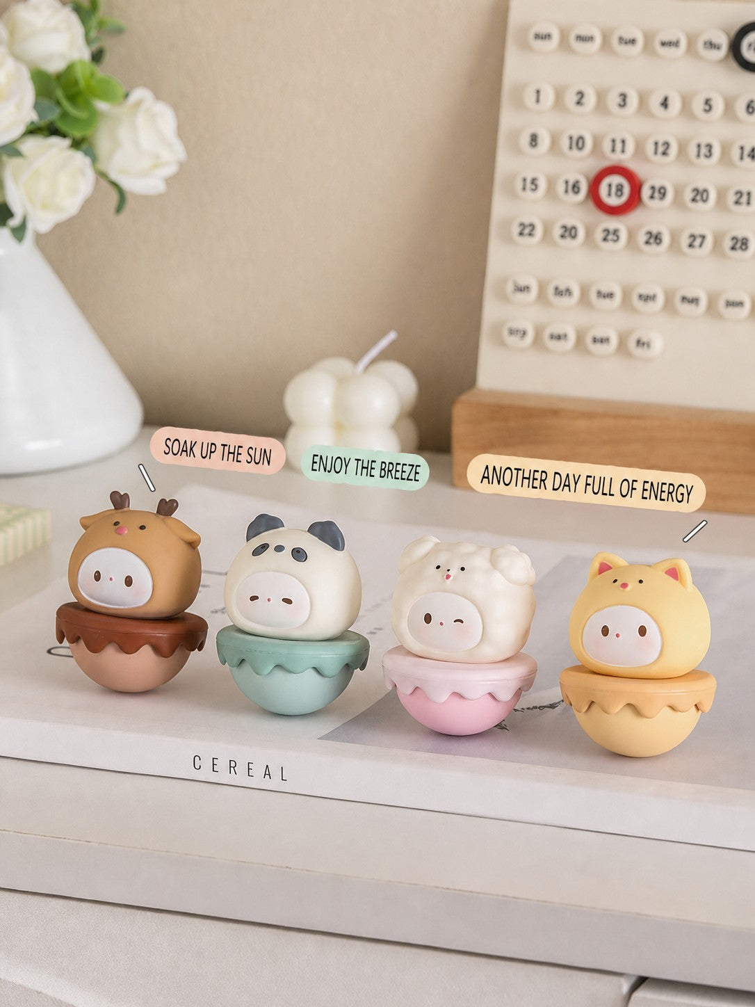 pastel wobble desk figurine, product detail image 3