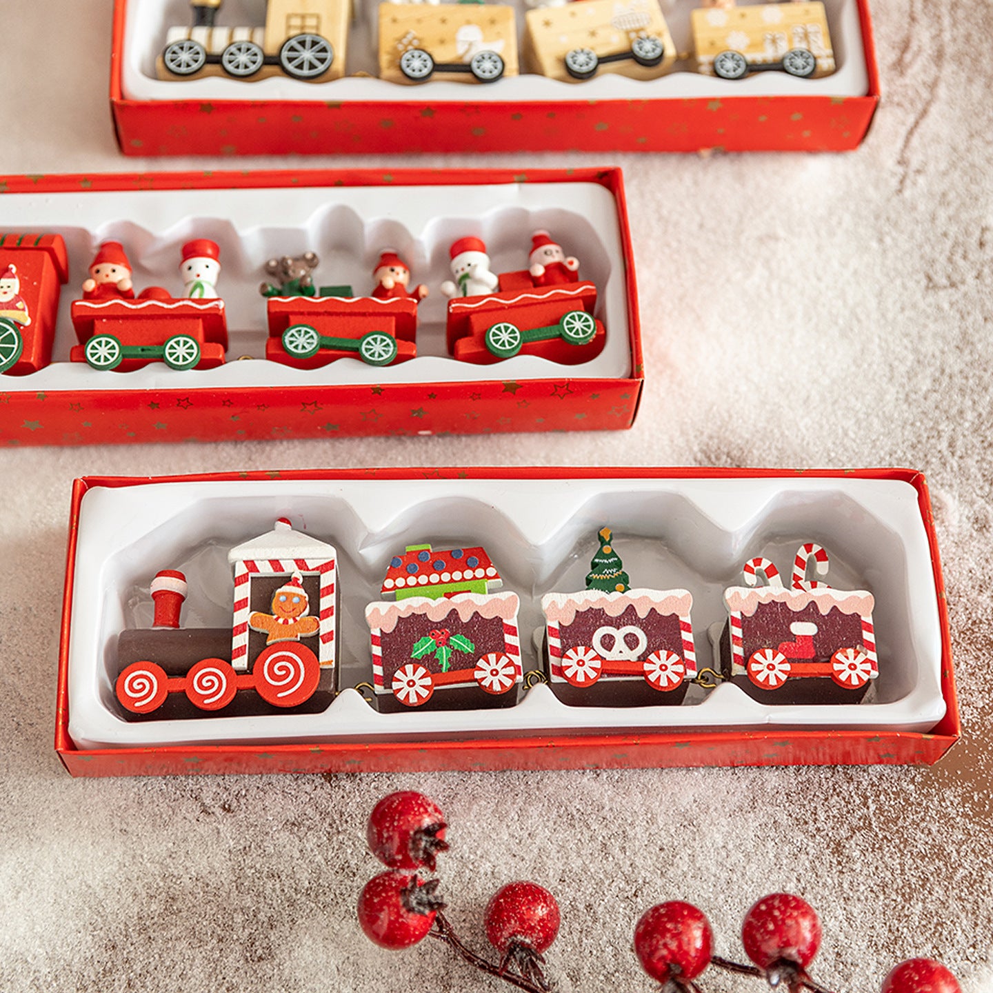 Wooden Four-Section Christmas Train DIY Scene Decoration Desktop Window Display Toy Gift for Kids Holiday Present